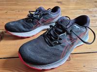 Asics Nimbus 23 Black/Electric Red Größe 42 Frankfurt am Main - Heddernheim Vorschau