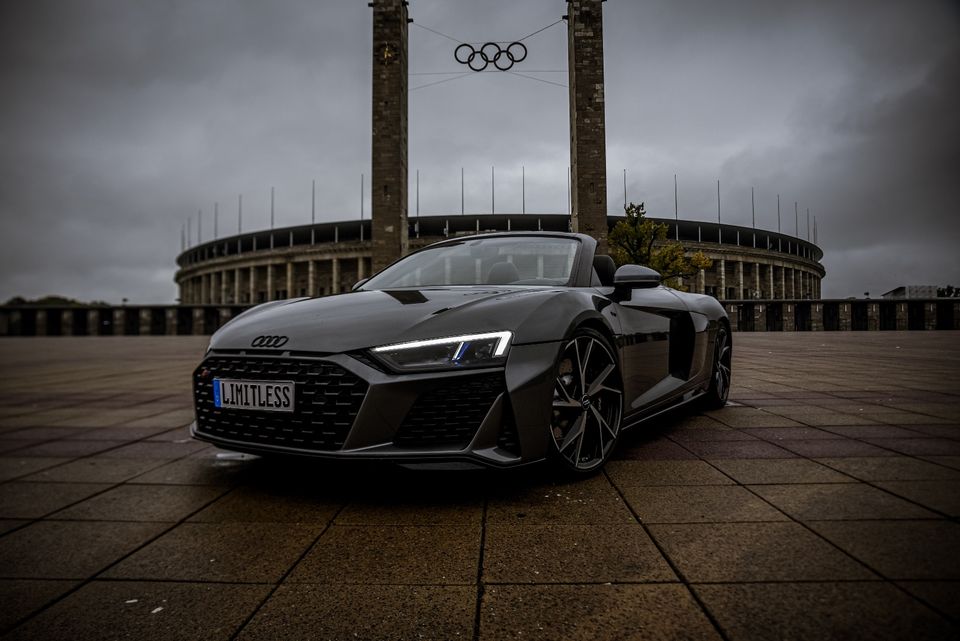 Audi R8 V10 Spyder Facelift mieten Cabrio Roadster Sportwagen Hochzeitsauto in Berlin