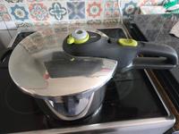 Tefal Schnellkochtopf  fast neu Baden-Württemberg - Niefern-Öschelbronn Vorschau