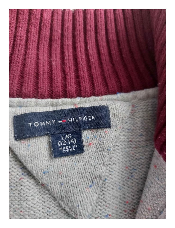 Tommy Hilfiger Pullover Strickpullover Gr. 12-14 / 146-152 Top in Pulheim