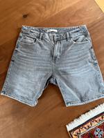 Zara kurze Herrenhose Jeans Shirt gr 32 Herren Bayern - Regensburg Vorschau