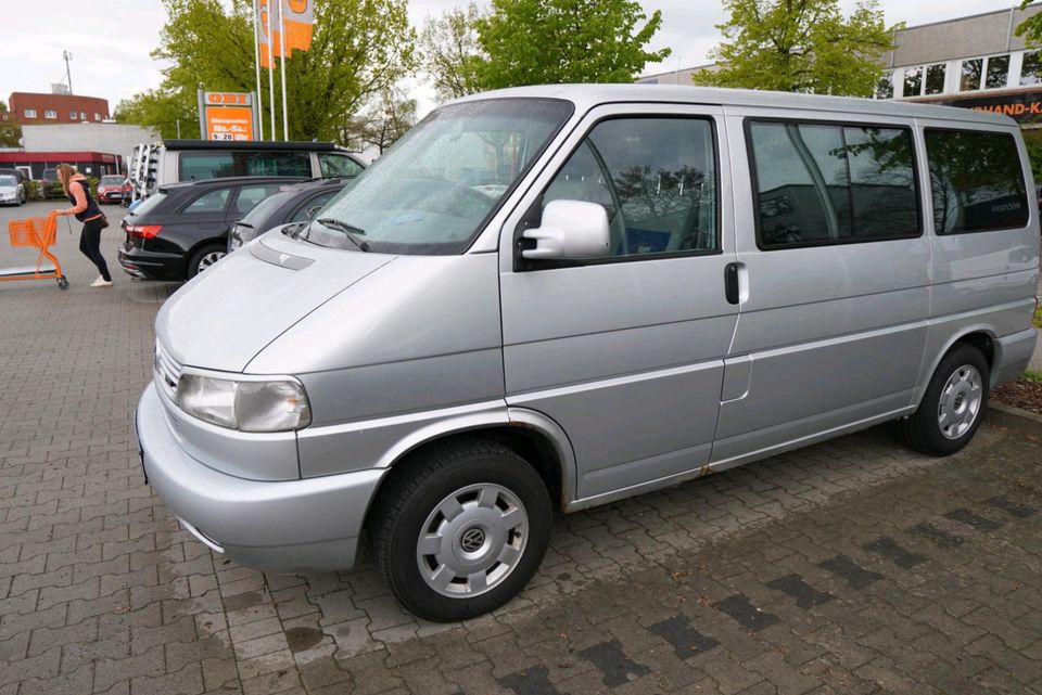 VW Transporter T4 Multivan Atlantis Silber 7-Sitze Camping ACV in Hamburg