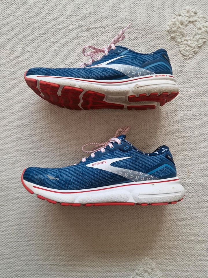 Brooks Ghost 15 US9.5 in Stuttgart