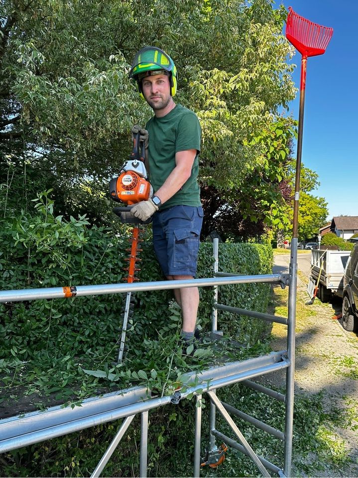 Gartenpflege, Rasen mähen und Hecke schneiden. in Rosenheim