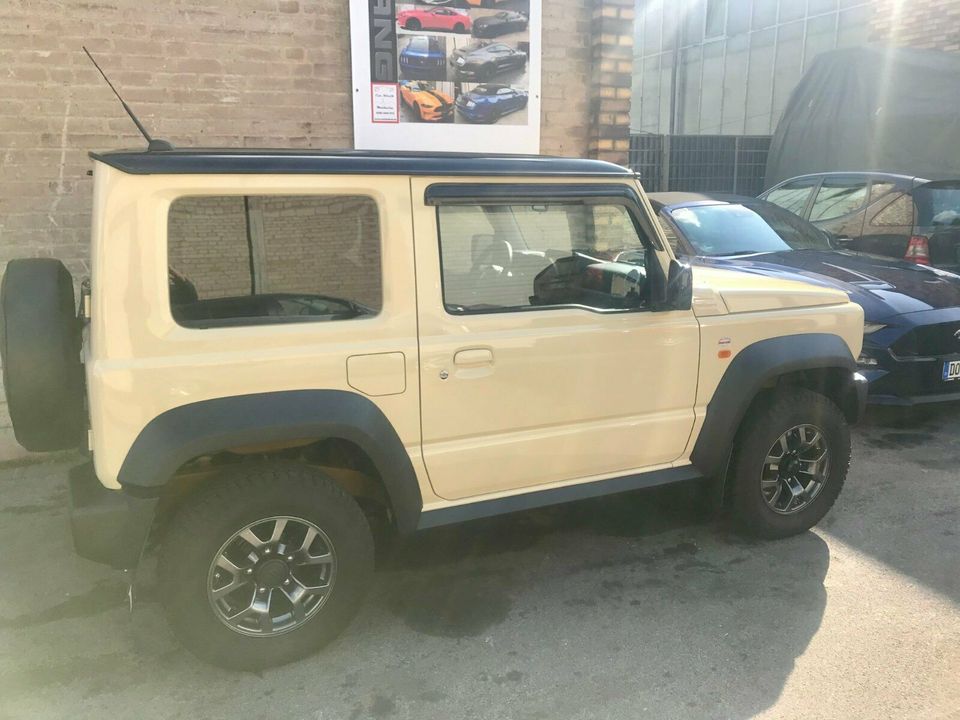 Suzuki Jimny Hohlraumversiegelung und Unterbodenschutz in Mülheim (Ruhr)