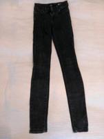 ONLY Jeans Jeanshose Hose lang schwarz 32 XXS Hessen - Schlangenbad Vorschau