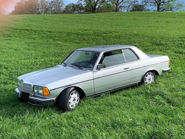 Mercedes-Benz 230 CE COUPE H-Kennzeichen -rostfrei- CE123 in Habach