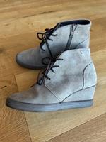 Stiefelette mit Keilabsatz, Wildleder, ESPRIT Bayern - Memmingen Vorschau
