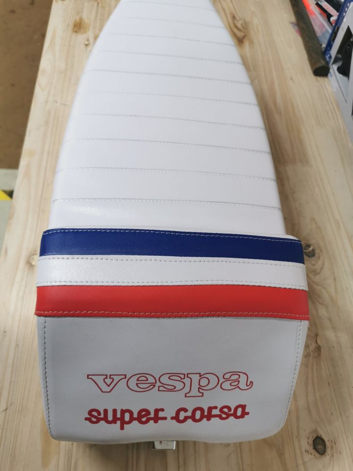 Super Corsa Sitzbank für Vespa PX in Düsseldorf