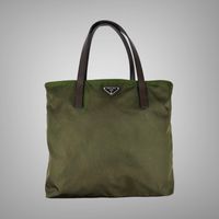 Vintage Prada Nylon Handtasche Oliv Nordrhein-Westfalen - Oberhausen Vorschau