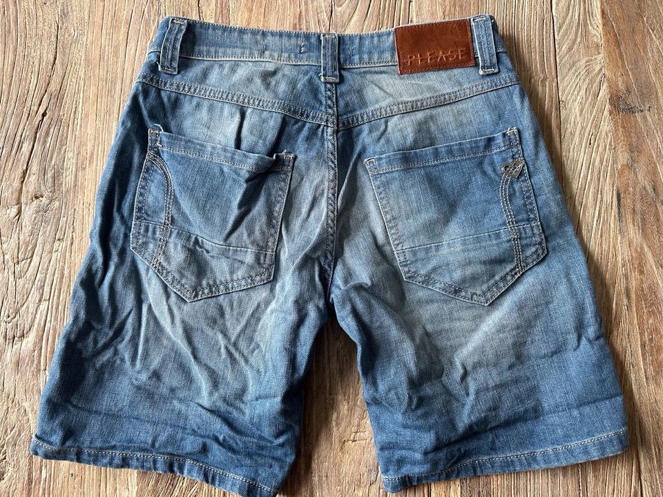 ♥️ Please Jeans Shorts blau xs - Neu in Hamburg