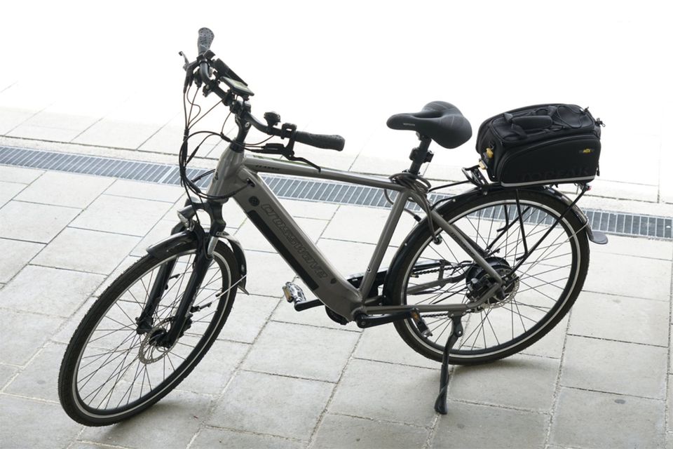 E-Bike Elektro - Fahrrad in Ottobrunn