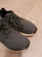 Adidas NMD_R1  W Damenschuhe in Dunkelgrün Gr. 40 Niedersachsen - Northeim Vorschau
