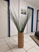 Vase mit künstlichen Gras Niedersachsen - Evessen Vorschau