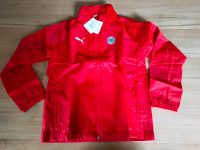 NEU Puma Regenjacke rot perfekt für Sport / Fussball Altona - Hamburg Othmarschen Vorschau