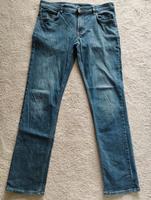 Jeans von C &A The Classic Straight Größe 36/34 Nordrhein-Westfalen - Versmold Vorschau