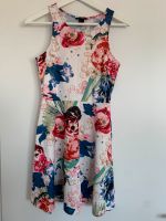 Florales buntes Sommerkleid von H&M (Größe S) Baden-Württemberg - Ellhofen Vorschau