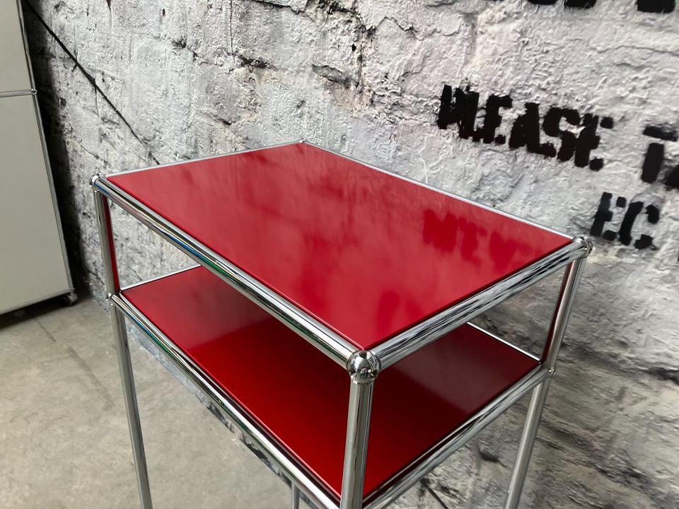 USM Haller Wandboard Wandkonsole Sideboard Regal Rot in Stuttgart