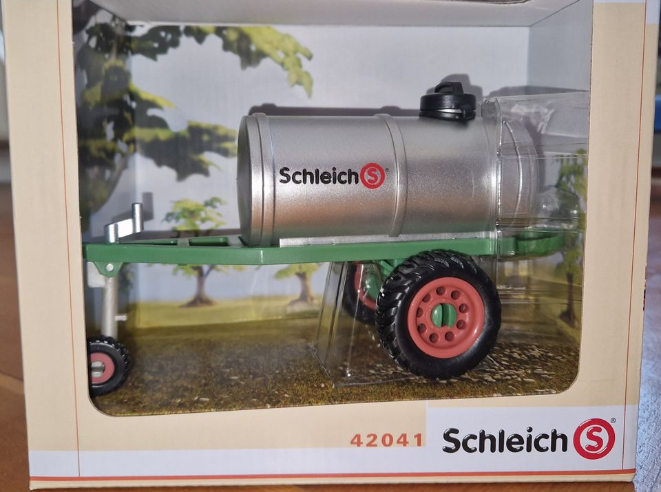 Schleich - Tränkewagen für Pferde- oder Bauernhof 42041 in Dresden