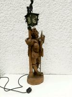 Alte Schwarzwälder Wächter Lampe aus handgeschnitztem Holz Köln - Rodenkirchen Vorschau