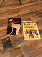 Bücher Gitarre spielen plus Capodaster Bayern - Großheirath Vorschau