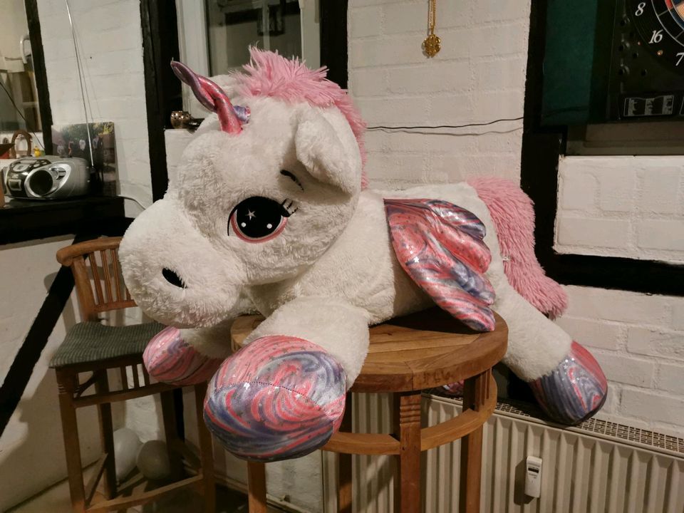 XXL Kuscheltier Einhorn groß ca. 90 cm Flügel in Scharbeutz