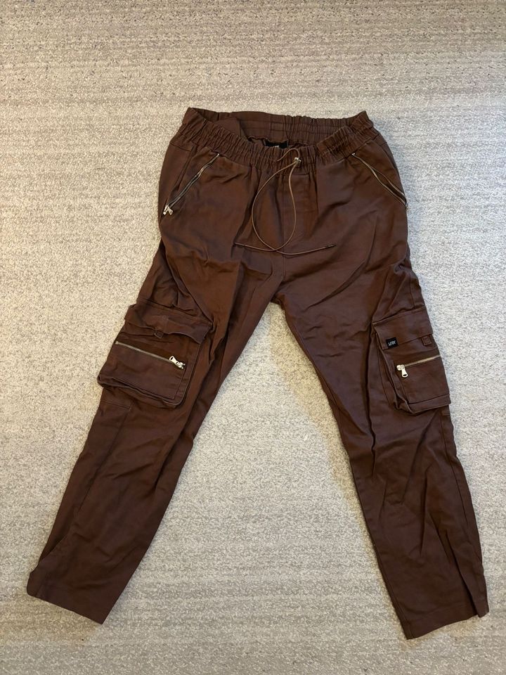 LFDY Cargo/Pants - XL in Berlin