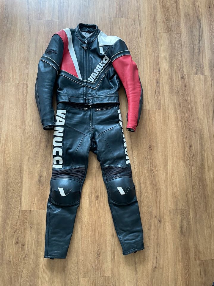 VANUCCI Motorrad Lederkombi (Jacke und Hose) 48/50 in Bad Herrenalb