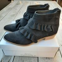 ☆ Stiefeletten, Größe 41, Schuhe, Catwalk, verspielt, Vintage Nordrhein-Westfalen - Hilden Vorschau