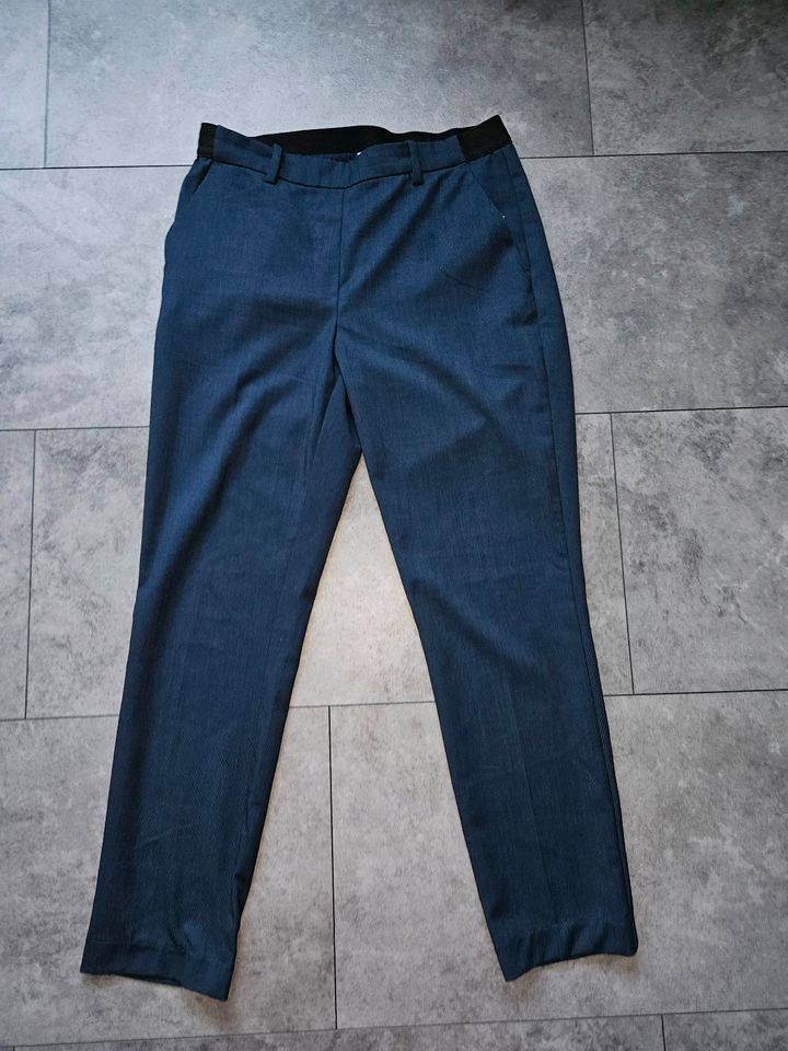 Hose aus Stoff von H&M Größe S in Sindelfingen