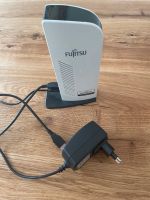 Fujitsu Docking Station PR08 mit Netzteil und Datenkabel Baden-Württemberg - Reutlingen Vorschau