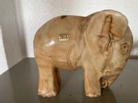Original Alabaster Elefant HERNA, Made in Spain, über 1,5kg Nordrhein-Westfalen - Oberhausen Vorschau