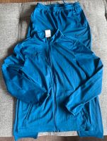 Nike Jungen Anzug blau Gr. 158 dry fit Nordrhein-Westfalen - Windeck Vorschau