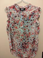 DKNY Bluse Top Bunt Gr. L 40 für nur 17 € Berlin - Schöneberg Vorschau