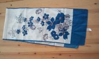 Schal / Halstuch, reine Seide, Blumenmuster, weiss + blaue Blumen Kreis Pinneberg - Moorrege Vorschau