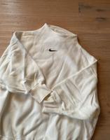 Schöner Pulli Pullover Sweatshirt Nike creme weiß Hamburg-Nord - Hamburg Barmbek Vorschau