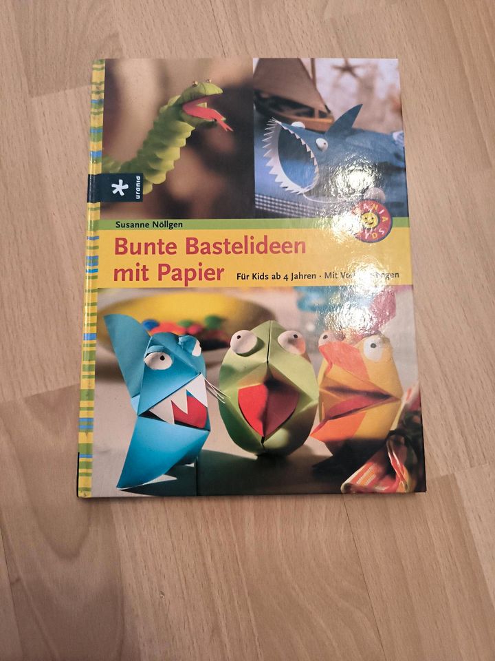 3 Bastelbücher ab 2 Jahre in Hof (Saale)