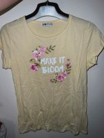 Gelbes Tshirt mit Blossem Logo( Blumen) Berlin - Mitte Vorschau