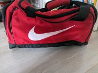 Sporttasche Reisetasche Nike rot Schleswig-Holstein - Lübeck Vorschau