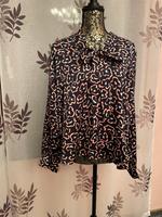 Designer-Bluse Schluppenbluse von Anonyme Gr.42 dunkelblau, top! Nordrhein-Westfalen - Kreuzau Vorschau