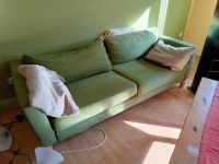 Verschenke Großes Sofa mit grünem Stoffbezug Nordrhein-Westfalen - Baesweiler Vorschau