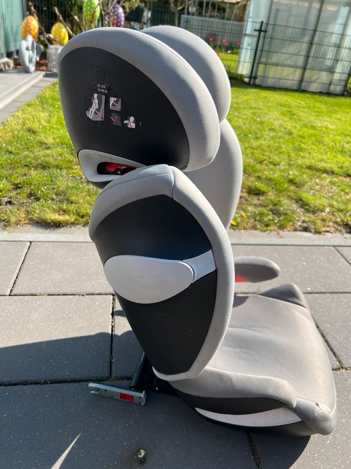 mehrere vorhanden Cybex Gold Kindersitz mit Isofix in Duisburg