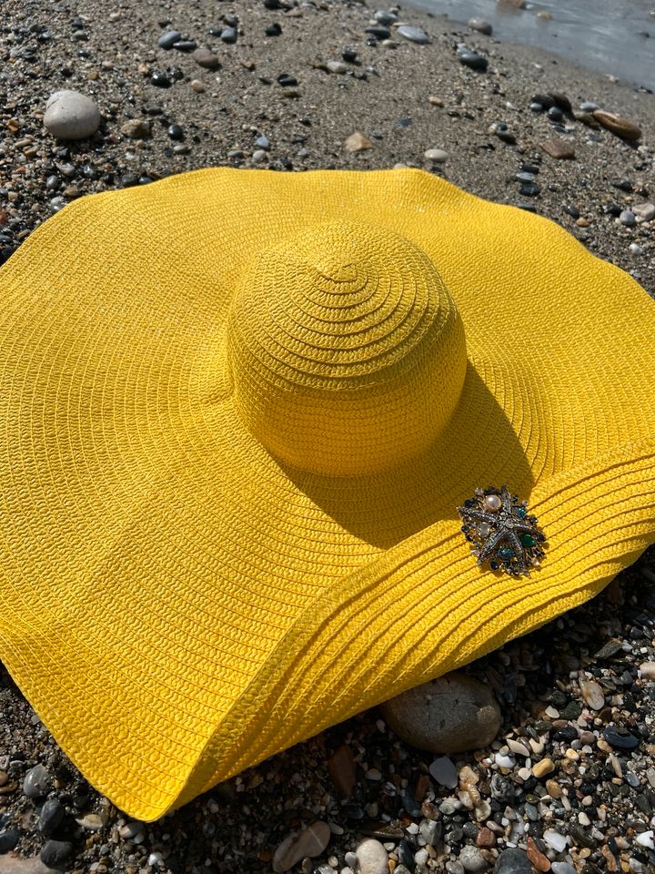 Hut groß Sonnenhut gelb Brosche 70 cm eineitsgrösse in Datteln