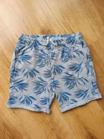 Kurze Hose Shorts Gummibund Schlupfhose 134 140 Nordrhein-Westfalen - Oberhausen Vorschau