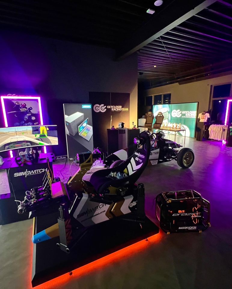 SimRacing Gutschein für Testfahrt im besten Motion Rennsimulator in Dortmund