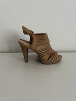 Gr 37 High Heels beige 5th Avenue Peeptoes Nordrhein-Westfalen - Balve Vorschau