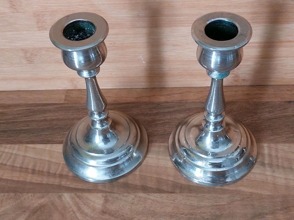 2 Kerzenständer Kerzenhalter Metall Silber 12 cm in Gera