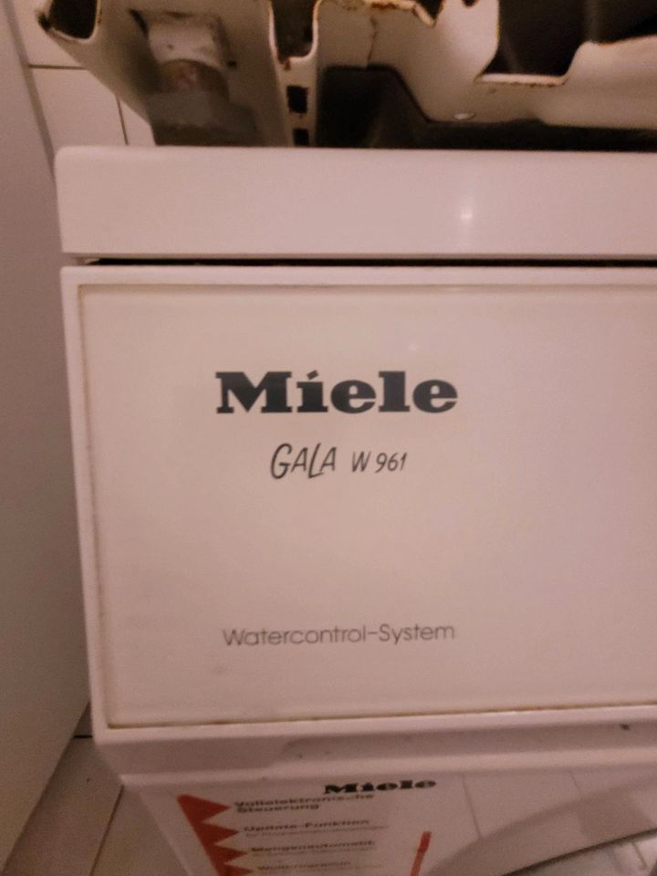 2 Stück Miele Waschmaschine defekt in Füssen