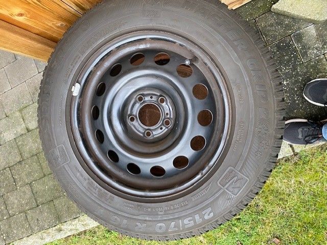 4 Winterräder Winterreifen auf Felge Opel Grandland 215/ 70 R 16 in Quickborn