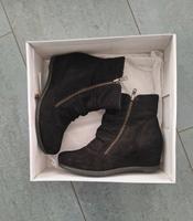 Hübsche Stiefelette mit Keilabsatz Hessen - Wölfersheim Vorschau
